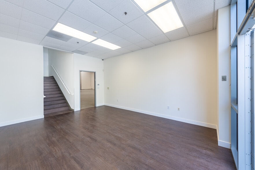 More Photos Of 4750 Calle Carga, Camarillo Manufacturing For Sale