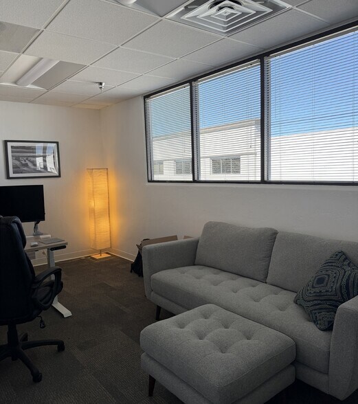 More Photos Of 330 Rancheros Dr, San Marcos Research And Development For Sale