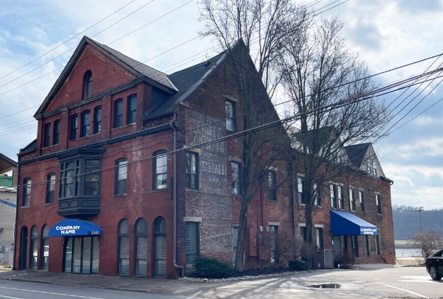 Primary Photo Of 2943 Riverside Dr, Cincinnati Office For Sale