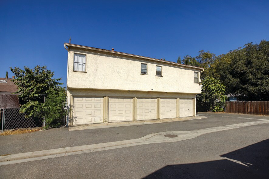 More Photos Of 252 San Francisco Ave, Pomona Apartments For Sale