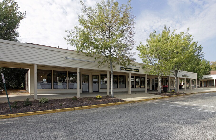 More Photos Of 200 Tuckerton Rd, Medford Storefront Retail Office For Lease