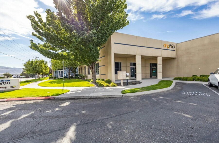 More Photos Of 1445 W Commerce Ave, Boise Distribution For Lease
