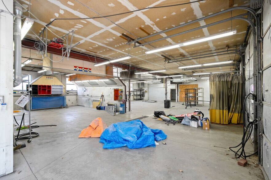 More Photos Of 2251 Bardstown Rd, Louisville Auto Repair For Sale