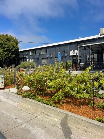 Primary Photo Of 328-334 Ingalls St, Santa Cruz Warehouse For Lease