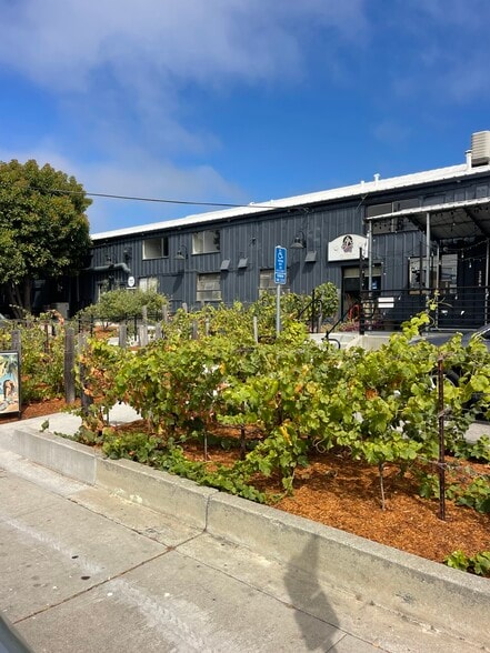 Primary Photo Of 328-334 Ingalls St, Santa Cruz Warehouse For Lease