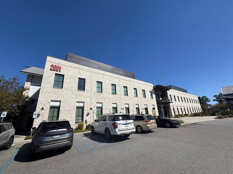 Primary Photo Of 2001 2nd Ave, Summerville Office For Lease
