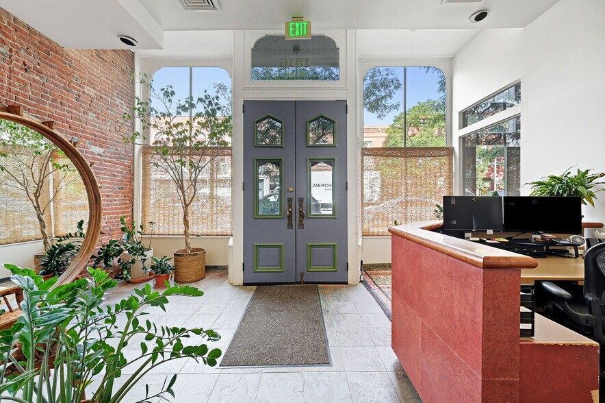 More Photos Of 1516-1518 Blake St, Denver Office For Sale