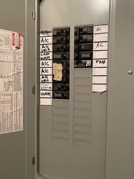 More Photos Of 15 School St, Yonkers Warehouse For Sale