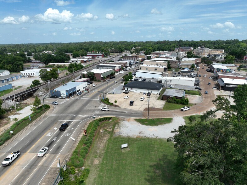 More Photos Of West Main Street, New Albany Land For Sale