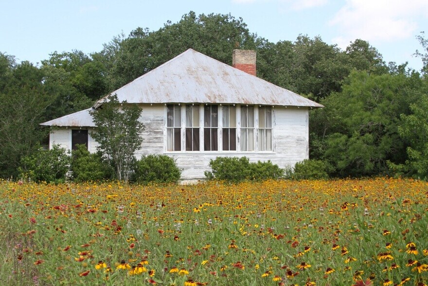 Primary Photo Of 2022 Jeddo Rd, Rosanky Land For Sale