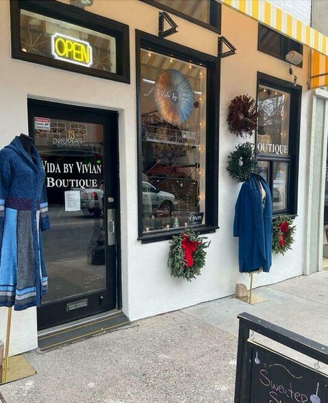 More Photos Of 9-13 Broadway St, Asheville Storefront Retail Office For Sale