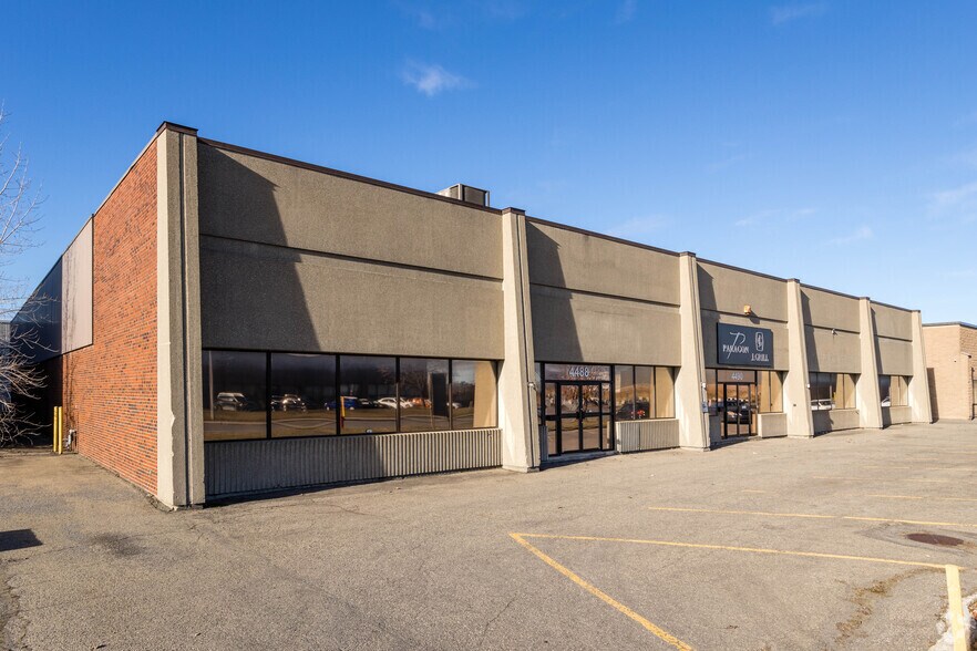 Primary Photo Of 4488 Rue Garand, Verdun Warehouse For Lease