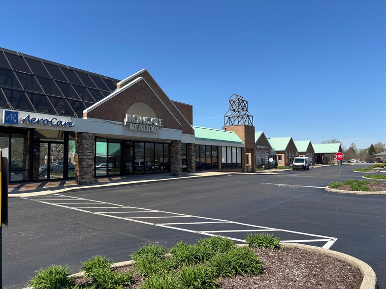 More Photos Of 4401-4491 Far Hills Ave, Dayton Unknown For Lease