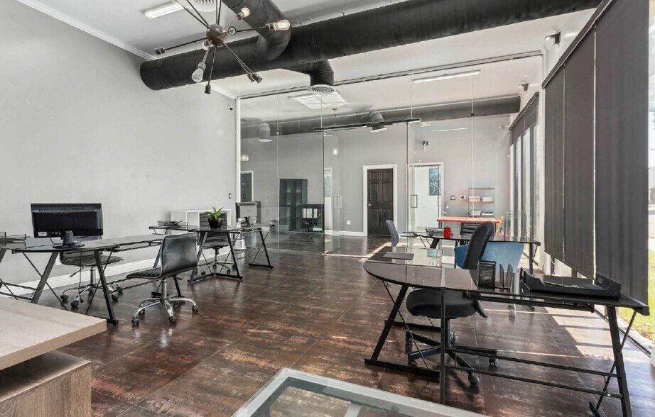 More Photos Of 2321 Torrance Blvd, Torrance Loft Creative Space For Lease