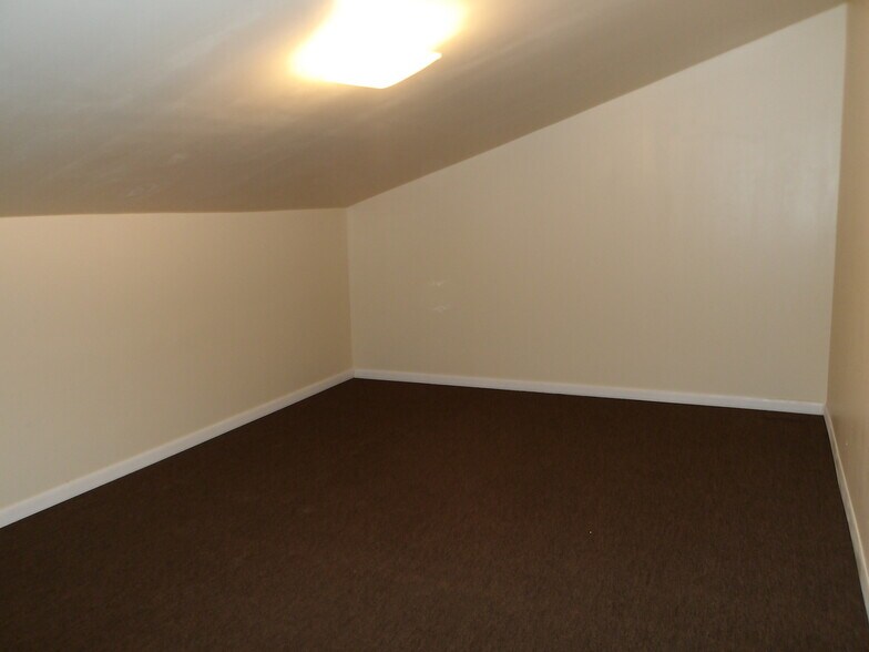 More Photos Of 1 Industrial Pkwy, Rio Hondo Freestanding For Sale