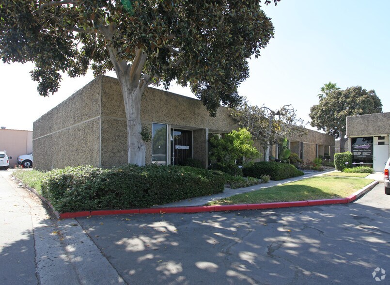 More Photos Of 1040 S Raymond Ave, Fullerton Unknown For Lease