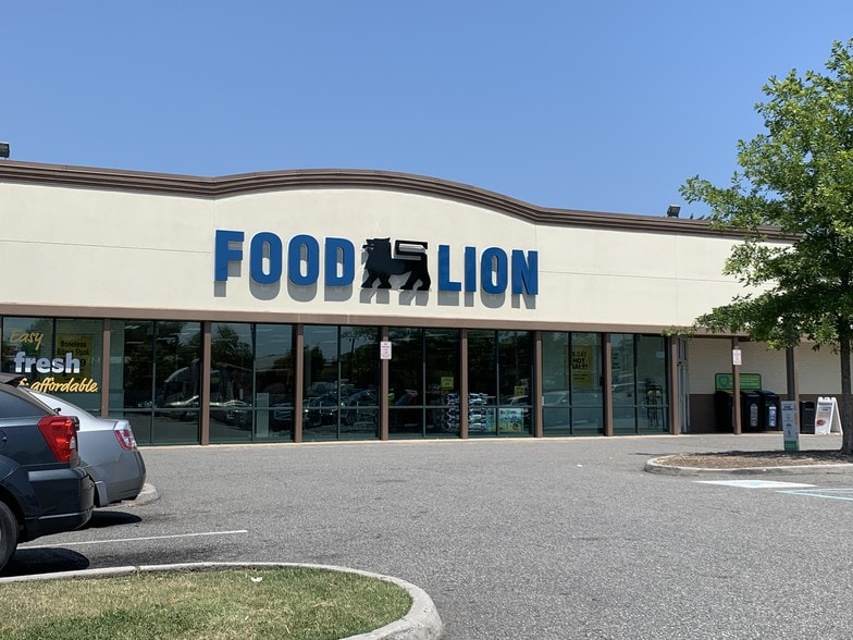 More Photos Of 608 E Mercury Blvd, Hampton Unknown For Lease