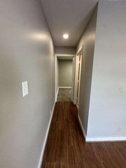 More Photos Of 2412 Felts Ave, Nashville Office For Lease