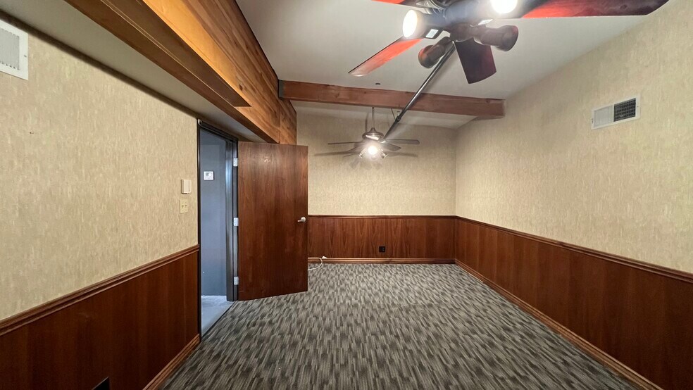 More Photos Of 1848 W 11th St, Upland Warehouse For Lease