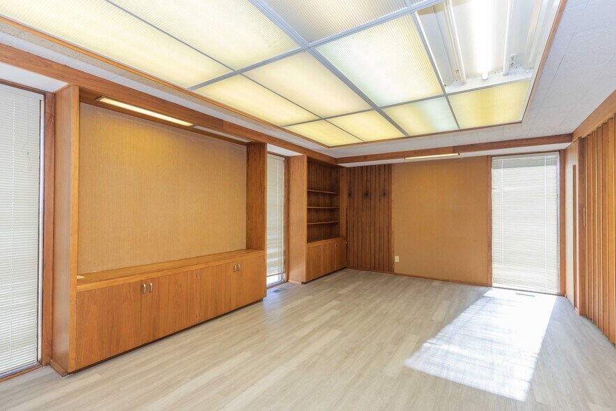 More Photos Of 4105 Tradewind St, Amarillo Office For Lease