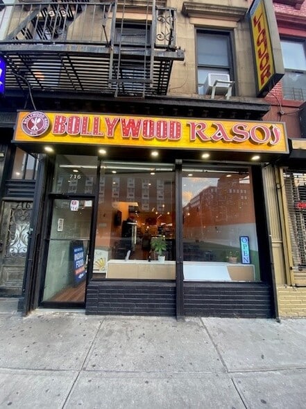 More Photos Of 714 Tenth Ave, New York Apartments For Sale