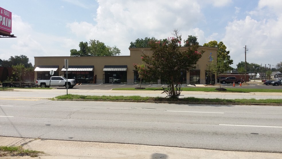 More Photos Of 1022 Walton Way, Augusta General Retail For Lease