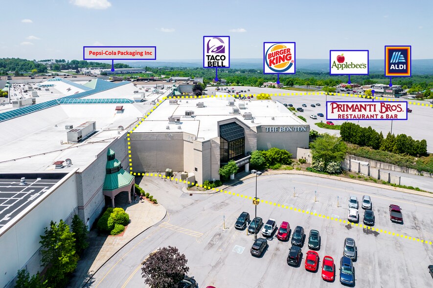 More Photos Of 550 Galleria Dr, Johnstown Department Store For Lease