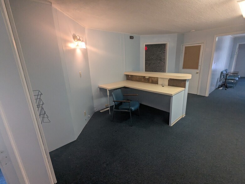 More Photos Of 1416-1418 Franklin St, Michigan City Storefront Retail Residential For Sale