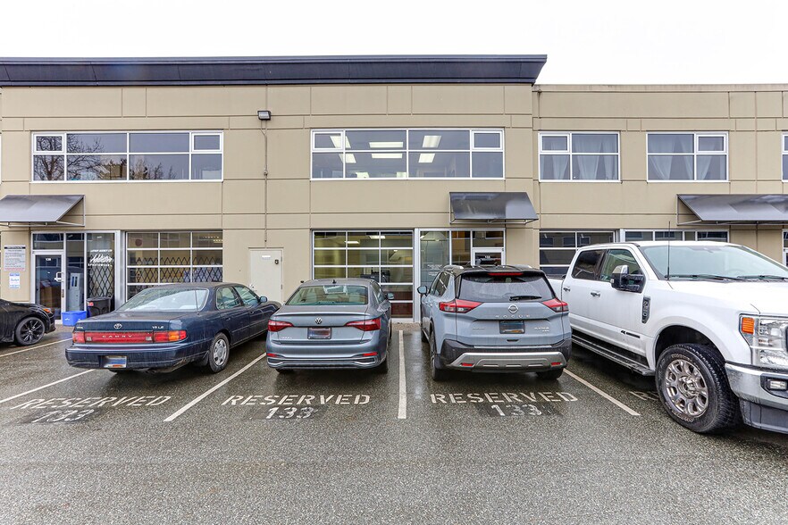 More Photos Of 12520 Horseshoe Way, Richmond Warehouse For Lease