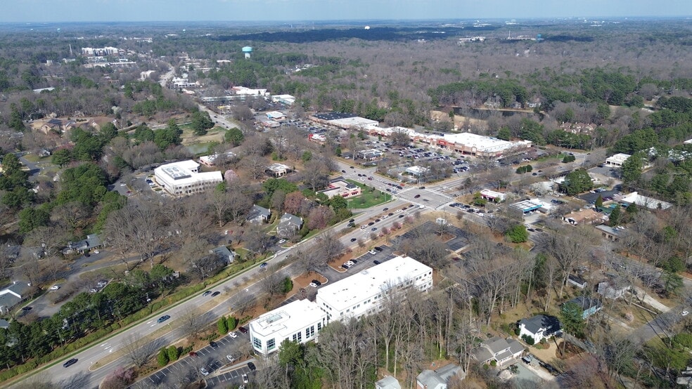 More Photos Of 101 SW Cary Pky, Cary Medical For Lease