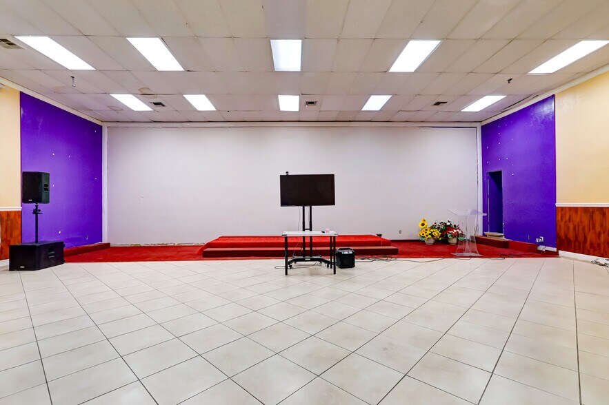 More Photos Of ,  Unknown For Sale