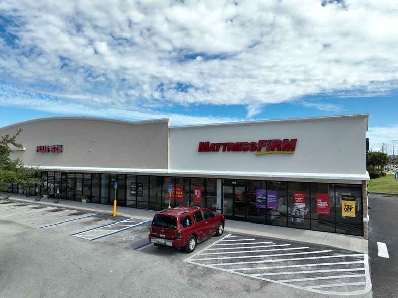 More Photos Of 8619-8637 Us Hwy 19 N, Port Richey Unknown For Lease