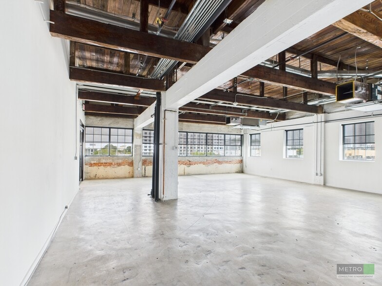 More Photos Of 2509 N Miami Ave, Miami Loft Creative Space For Lease