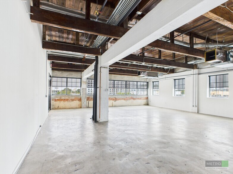 More Photos Of 2509 N Miami Ave, Miami Loft Creative Space For Lease