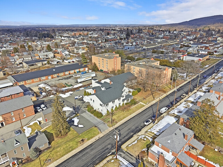 More Photos Of 659 Broad St, Emmaus Apartments For Sale