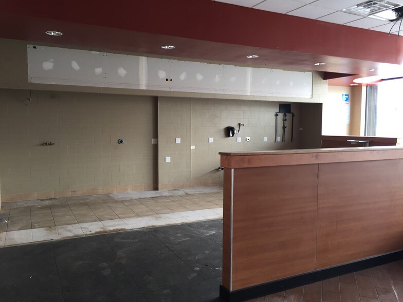 More Photos Of 1031-1039 Surf Ave, Brooklyn Storefront For Lease