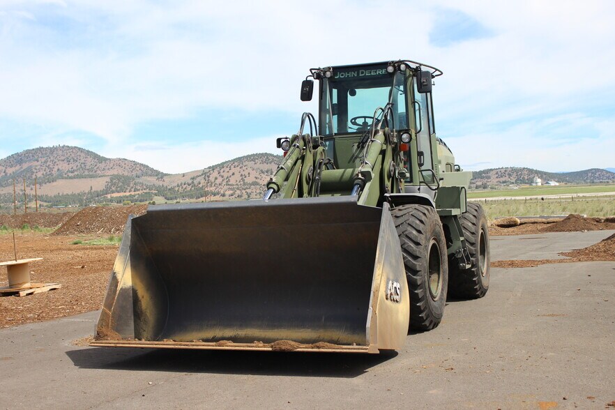 More Photos Of 24221 US-97 Hwy, Klamath Falls Contractor Storage Yard For Sale