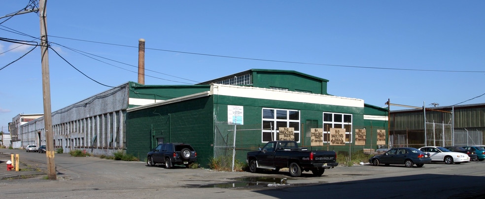 More Photos Of 97 E 2nd St, Bayonne Manufacturing For Lease