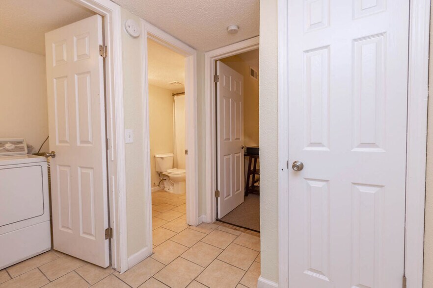 More Photos Of 7404 Lyrewood Ln, Oklahoma City Apartments For Sale