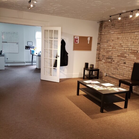 More Photos Of 1204-1208 3rd St SE, Calgary Loft Creative Space For Lease