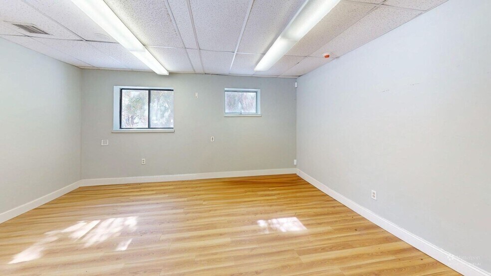 More Photos Of 11-15 John St, Newton Office Residential For Lease