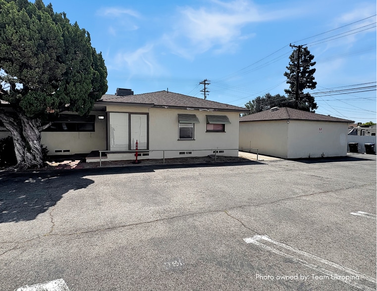 More Photos Of 166 E Foothill Blvd, Arcadia Office For Sale