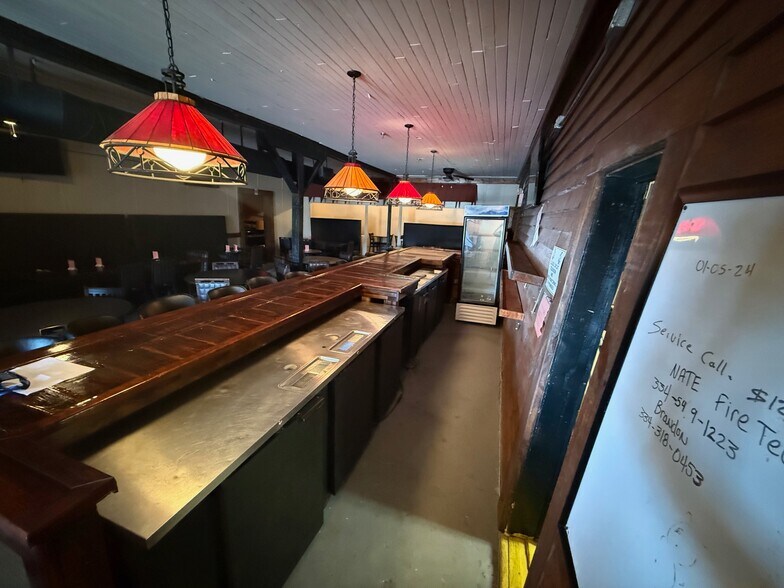 More Photos Of 11186 AL Highway 51, Opelika Storefront For Sale