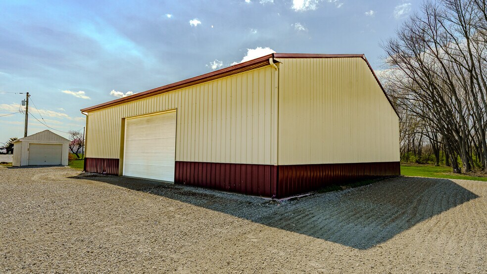 More Photos Of 608 Kenton, Reynolds Industrial For Sale