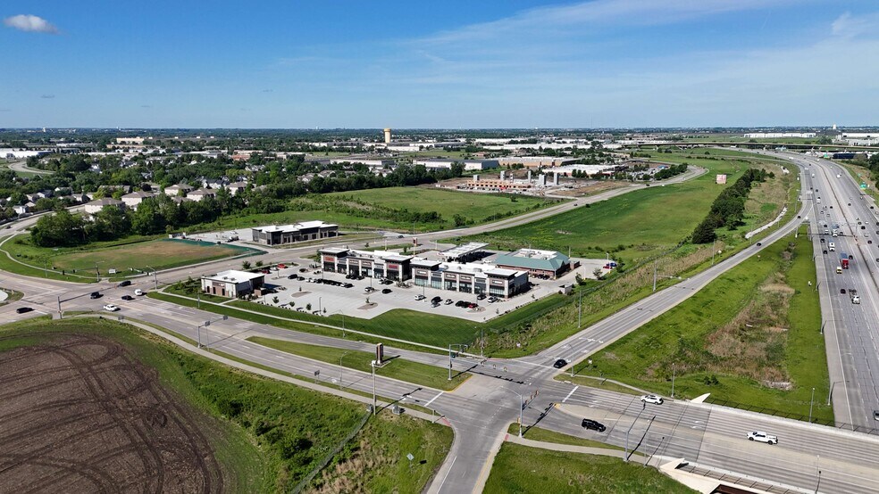 More Photos Of Plum Dr @ 100th St, Urbandale Land For Sale