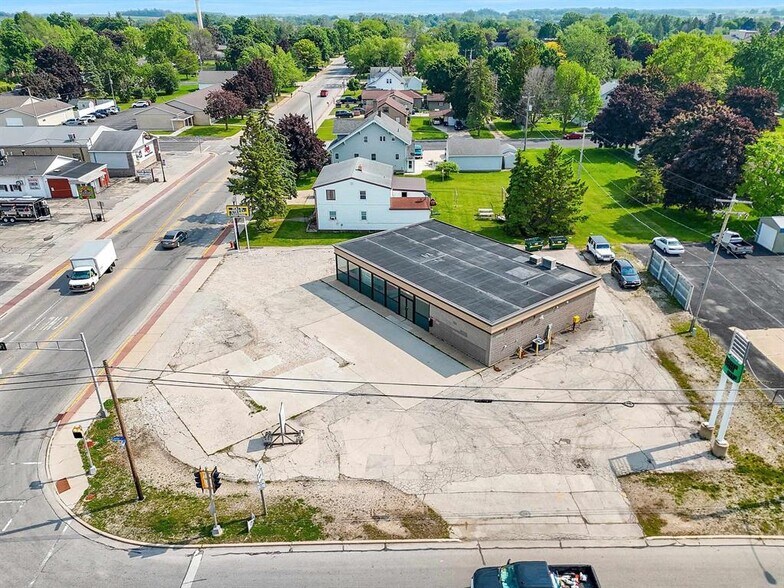 More Photos Of 107 Main St, Luxemburg Convenience Store For Sale