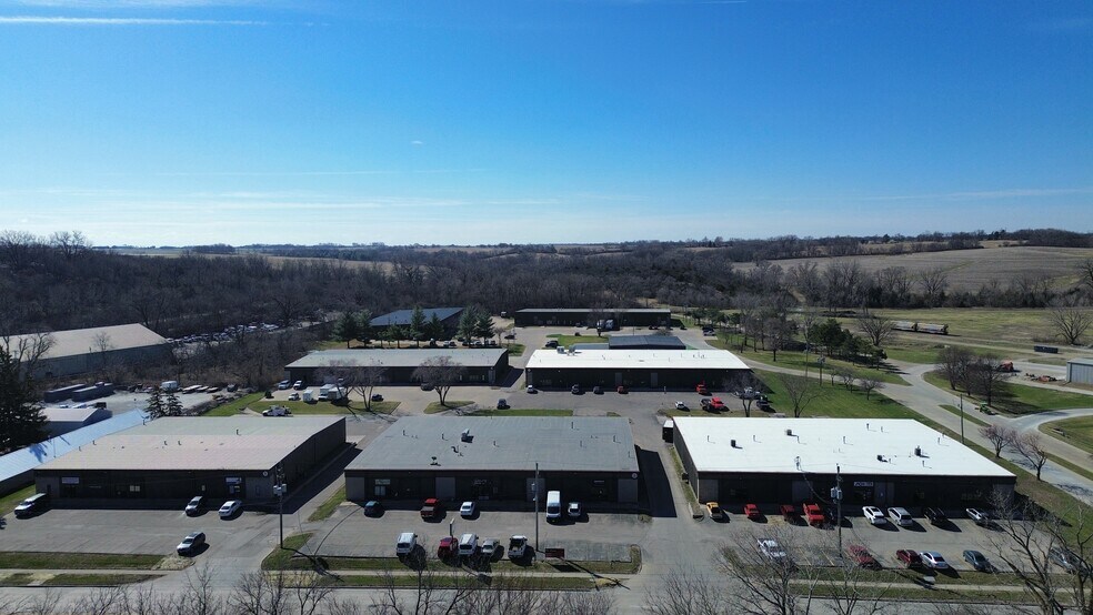 Primary Photo Of 5016-5150 Park Ave, Des Moines Flex For Lease