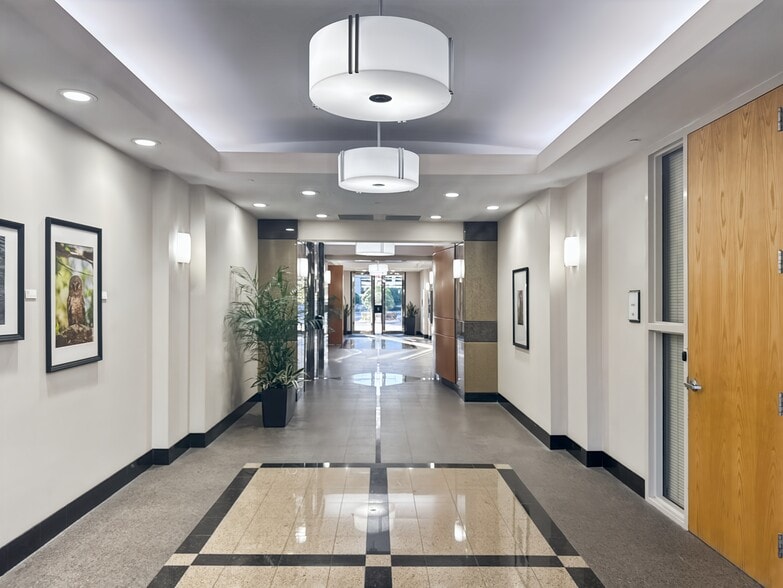More Photos Of 3505 Lake Lynda Dr, Orlando Coworking Space