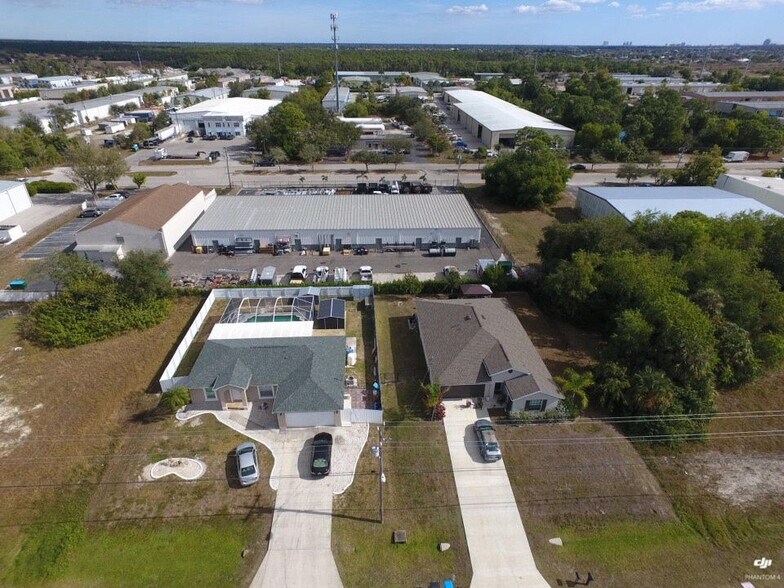 More Photos Of 2528 Andalusia Blvd, Cape Coral Light Distribution For Sale
