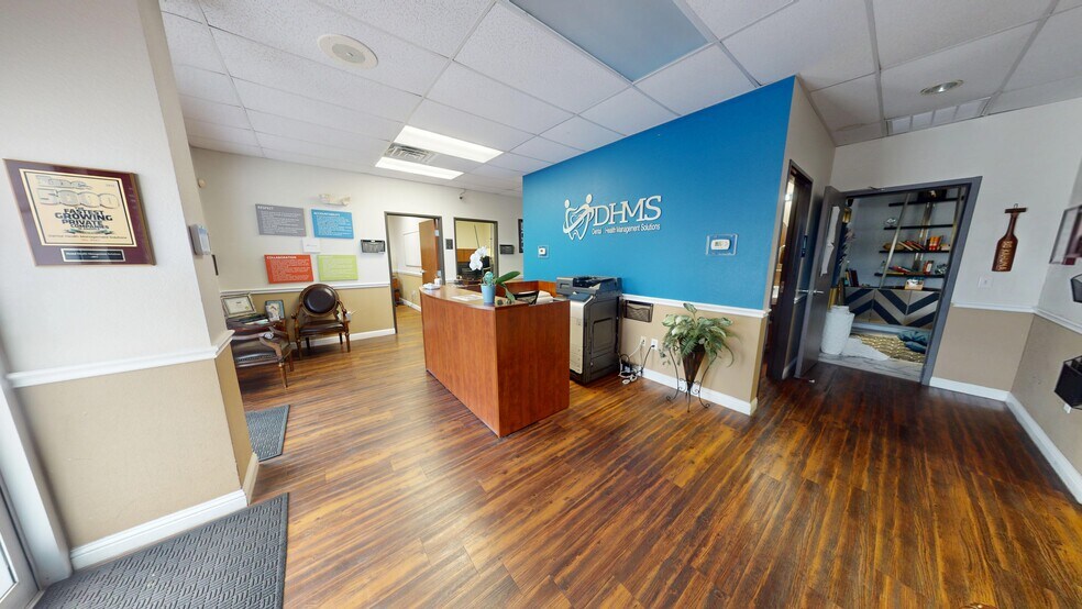 More Photos Of 2001 Windy Ter, Cedar Park Light Distribution For Sale